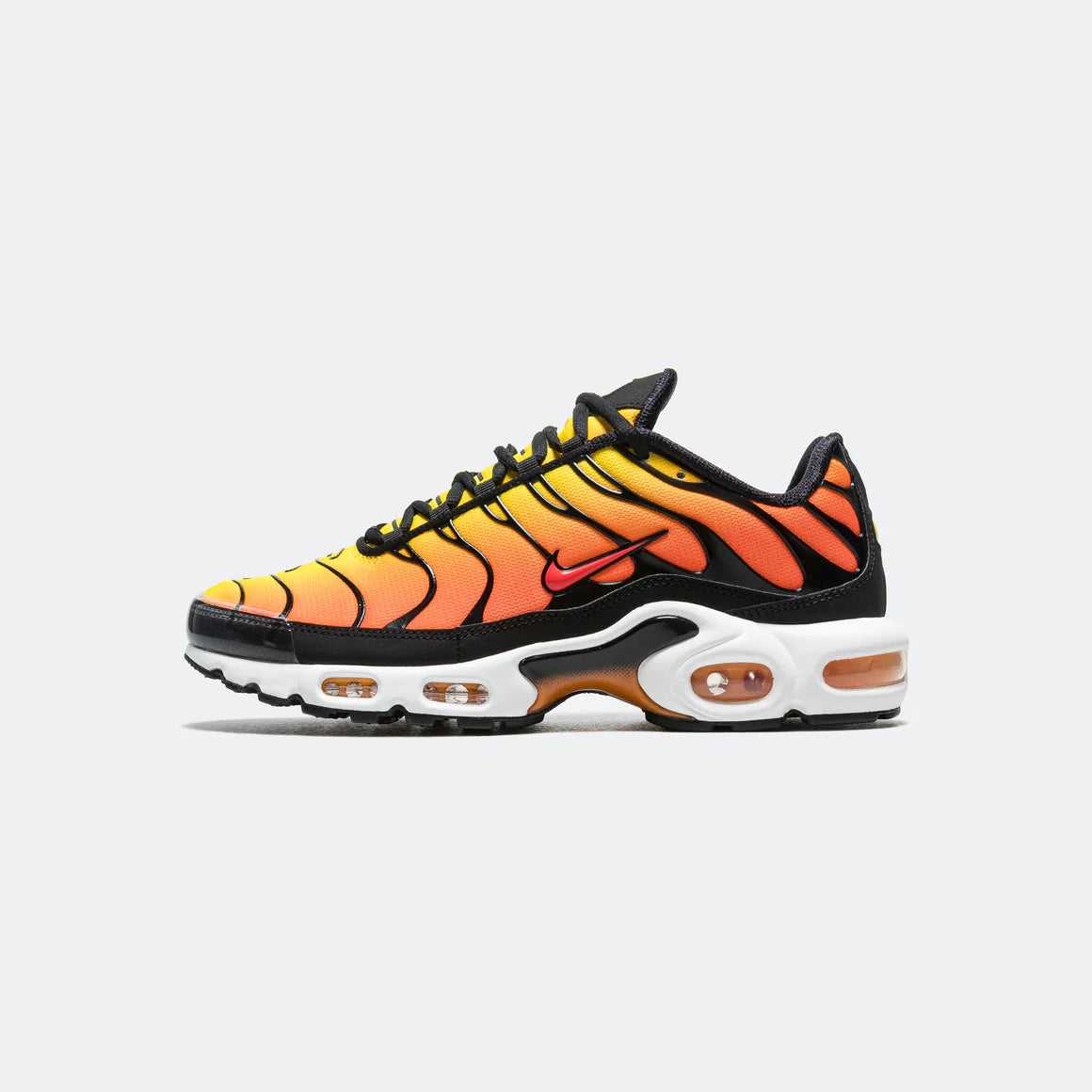 NIKE AIR MAX PLUS TN - BLACK/PIMENTO-BRIGHT CERAMIC